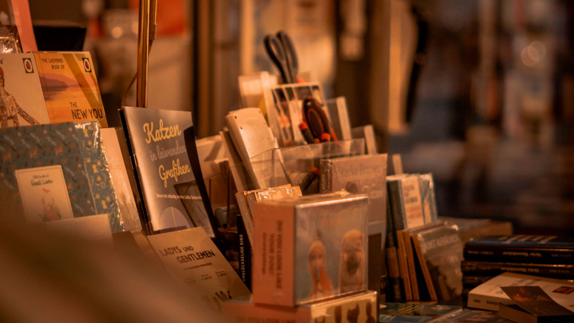 brown and white table lamp