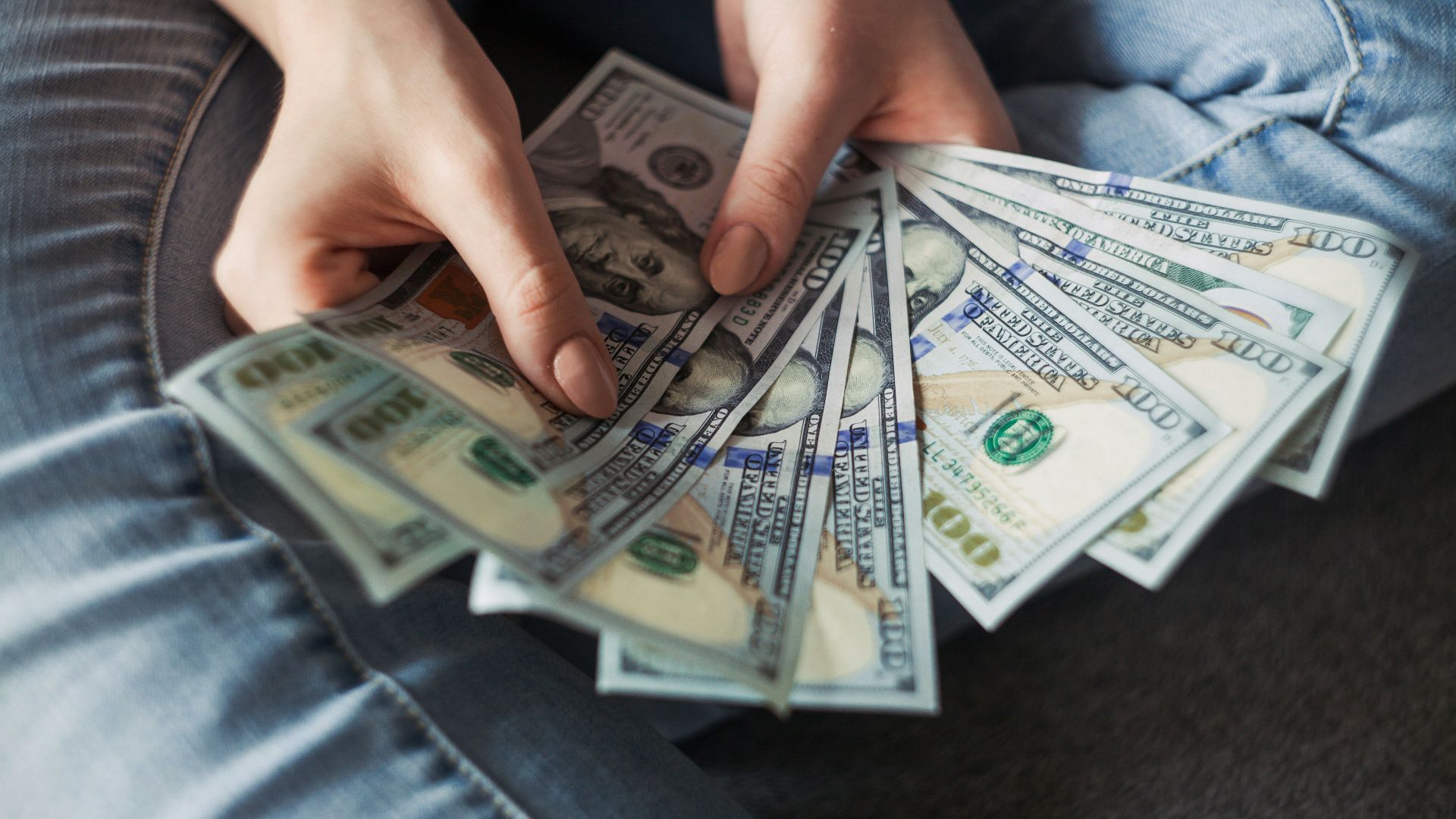 fan of 100 U.S. dollar banknotes