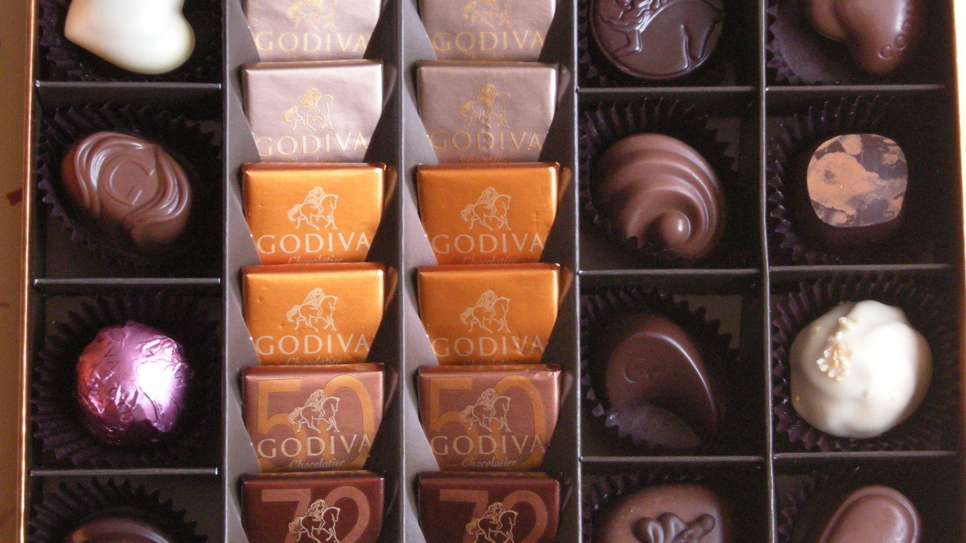 File:Godiva-jp-giftbox-GV-50.jpg