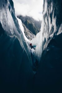 robert-magnusson-270891-unsplash-1-200x300.jpg
