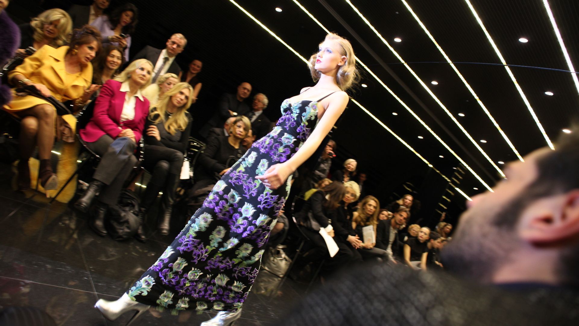 File:Milan Fashion Week 1.jpg