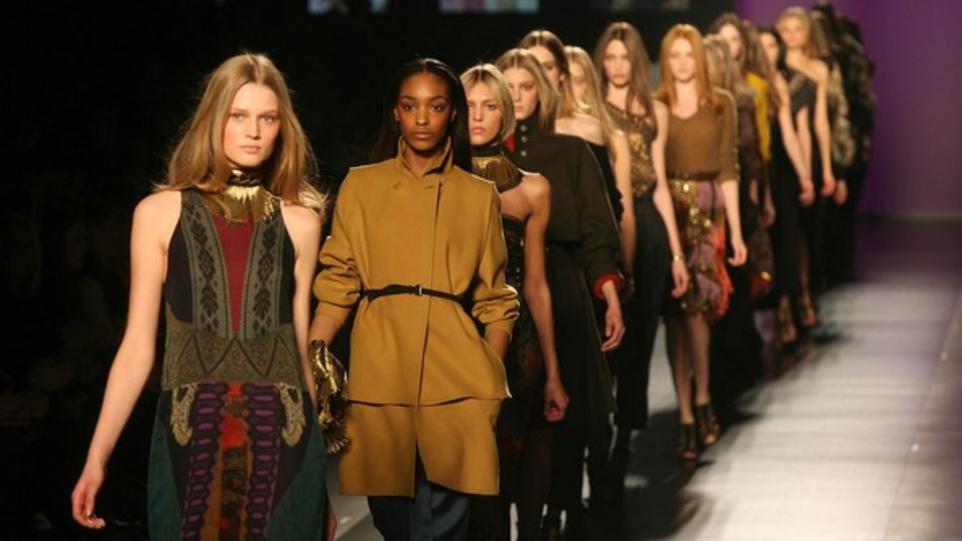 File:Fashion Shows.jpg