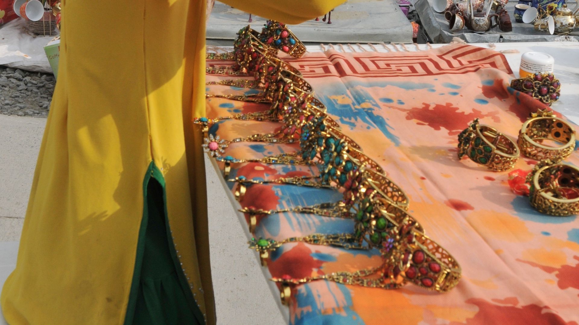 File:Chitter-chatter of young children fill the air as New Kabul Compound, Afghan Women’s Bazaar springs to life 131023-A-WQ129-009.jpg