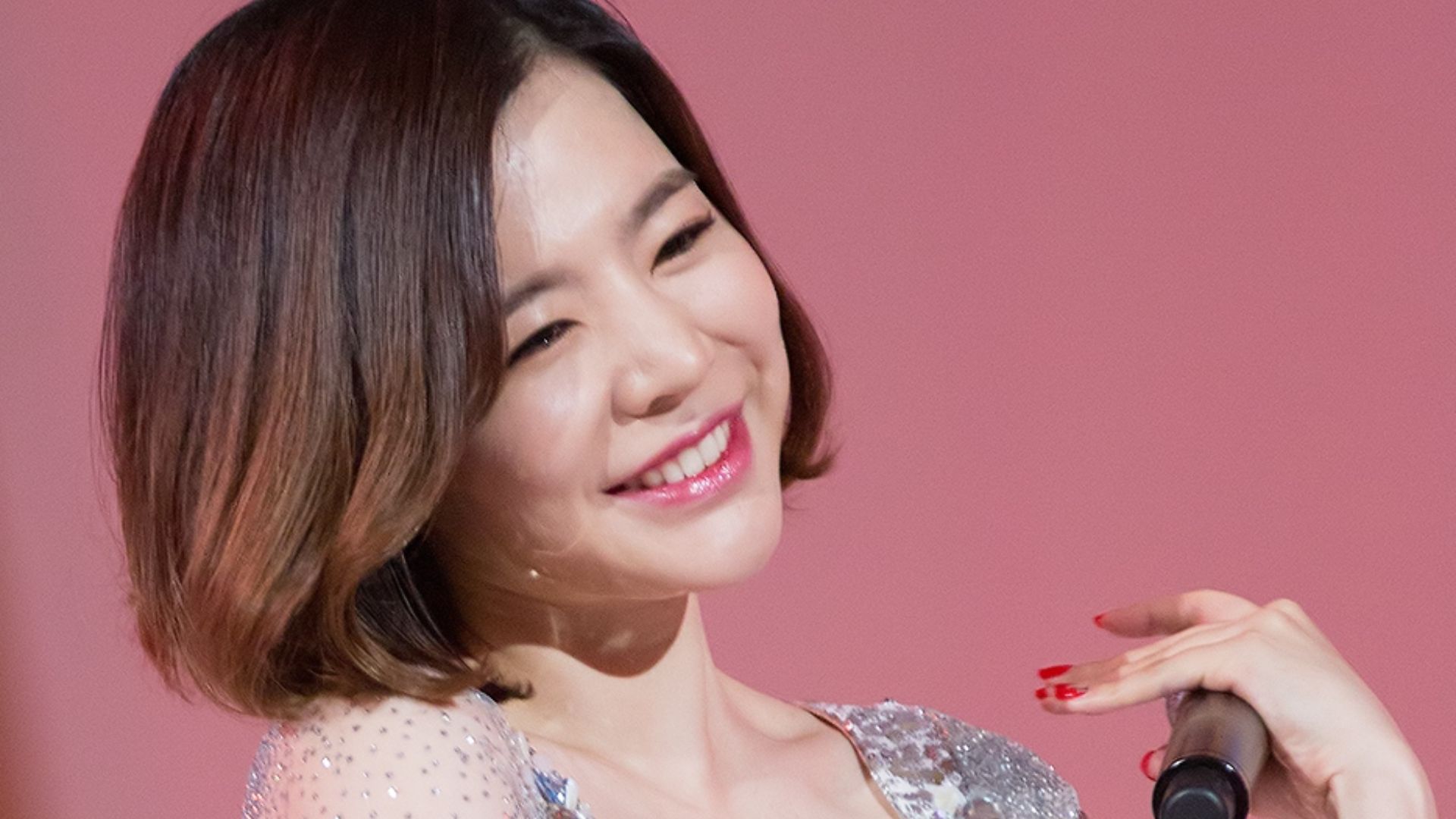 File:Sunny at Style Icon Asia 2016 02.jpg