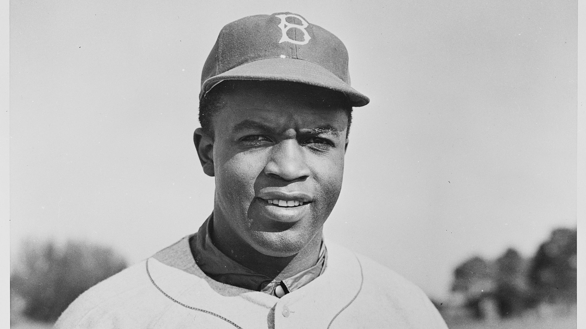 File:Jackie Robinson 1950.jpg