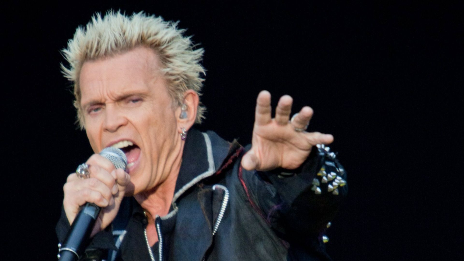 File:Billy Idol 2012.JPG