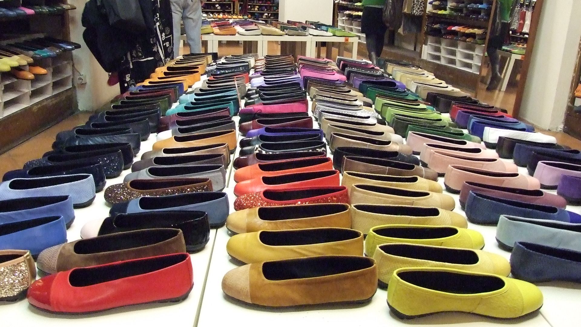 File:Table full of ballerina shoes.jpg