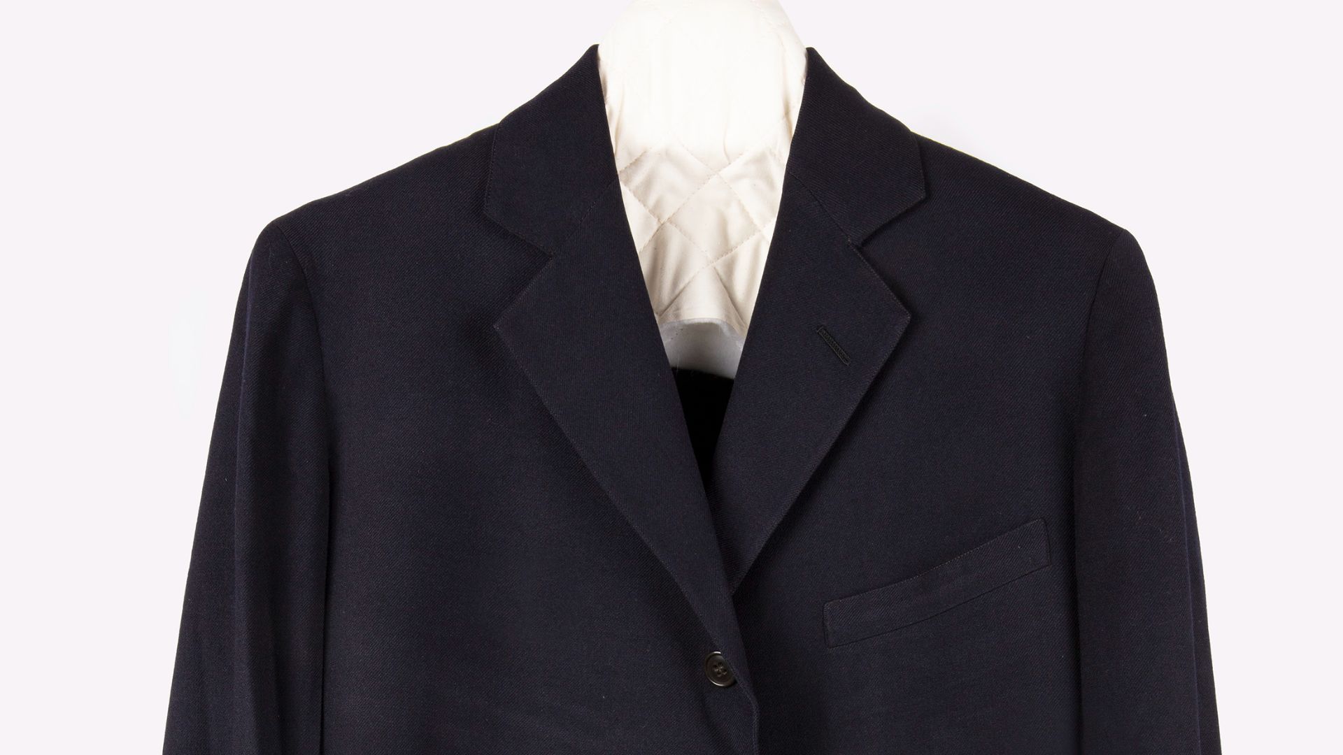 File:Navy Blue Suit Owned by Charles Lindbergh - DPLA - f80caa716cf65ab3a89dd3b0fa4783db (page 2).jpg
