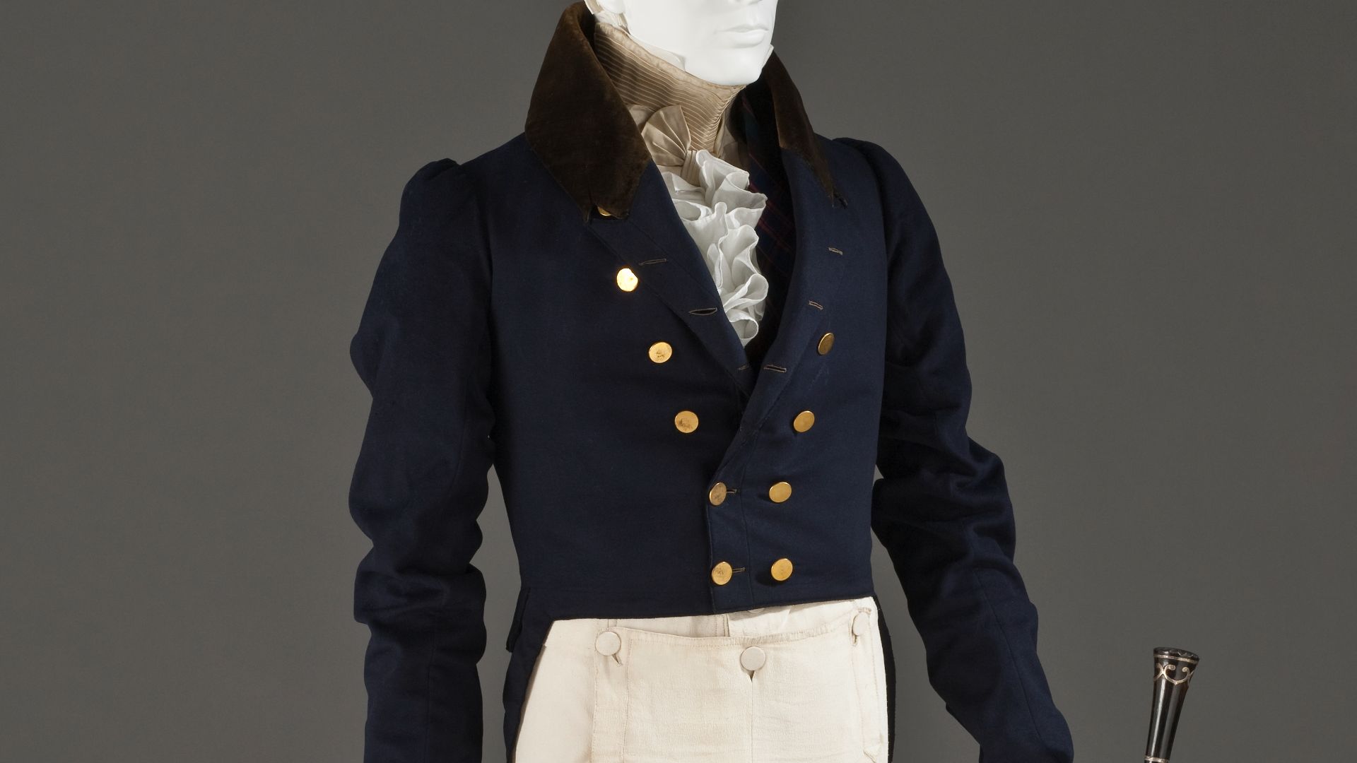 File:Man's tailcoat 1825-1830.jpg