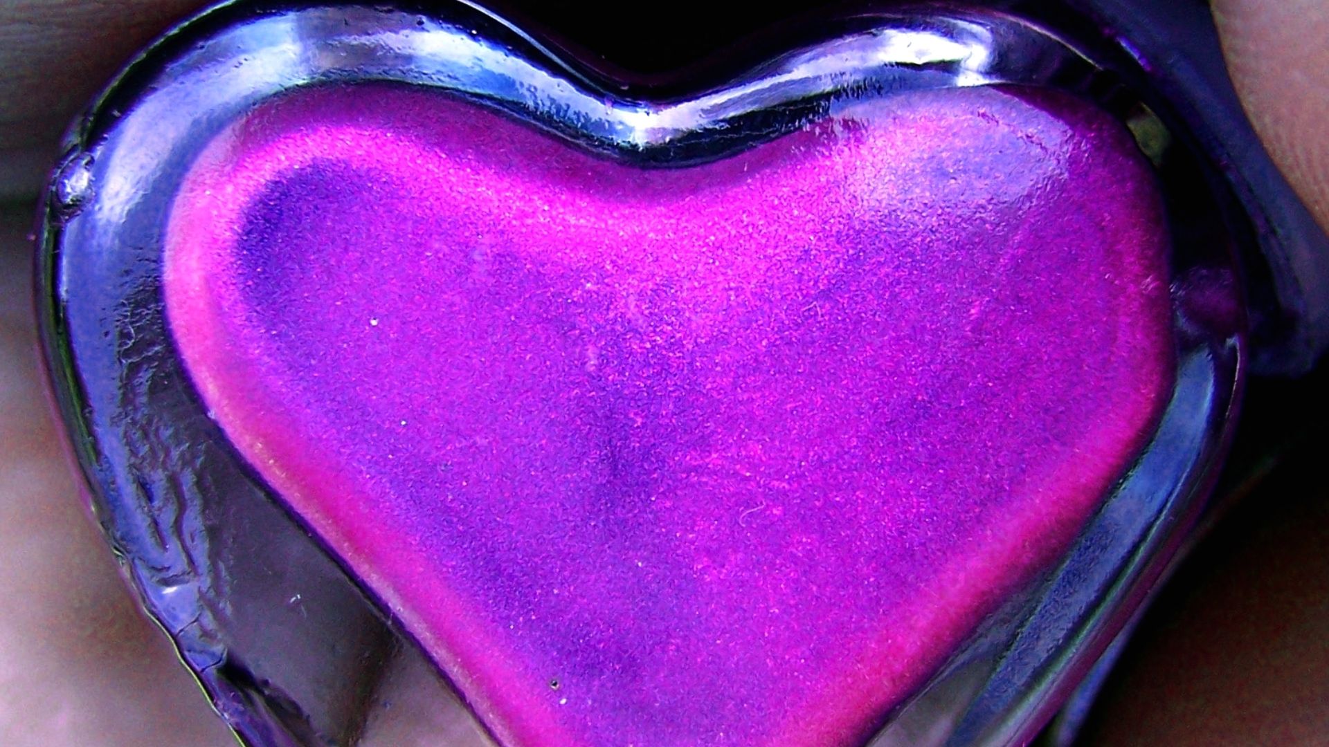 File:I Heart Flickr Pink Purple Nail Polish in Heart Bottle Creative Commons (220224419).jpg