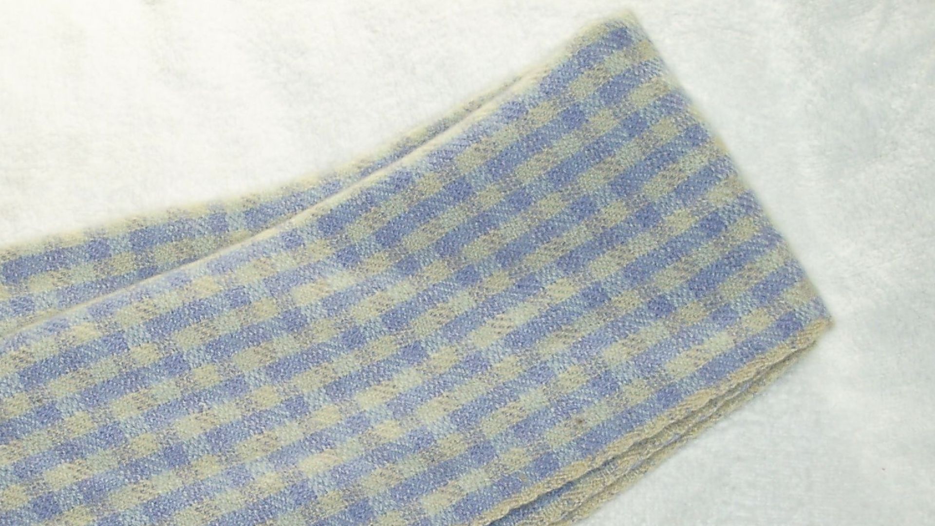 File:Cashmere muffler.jpg