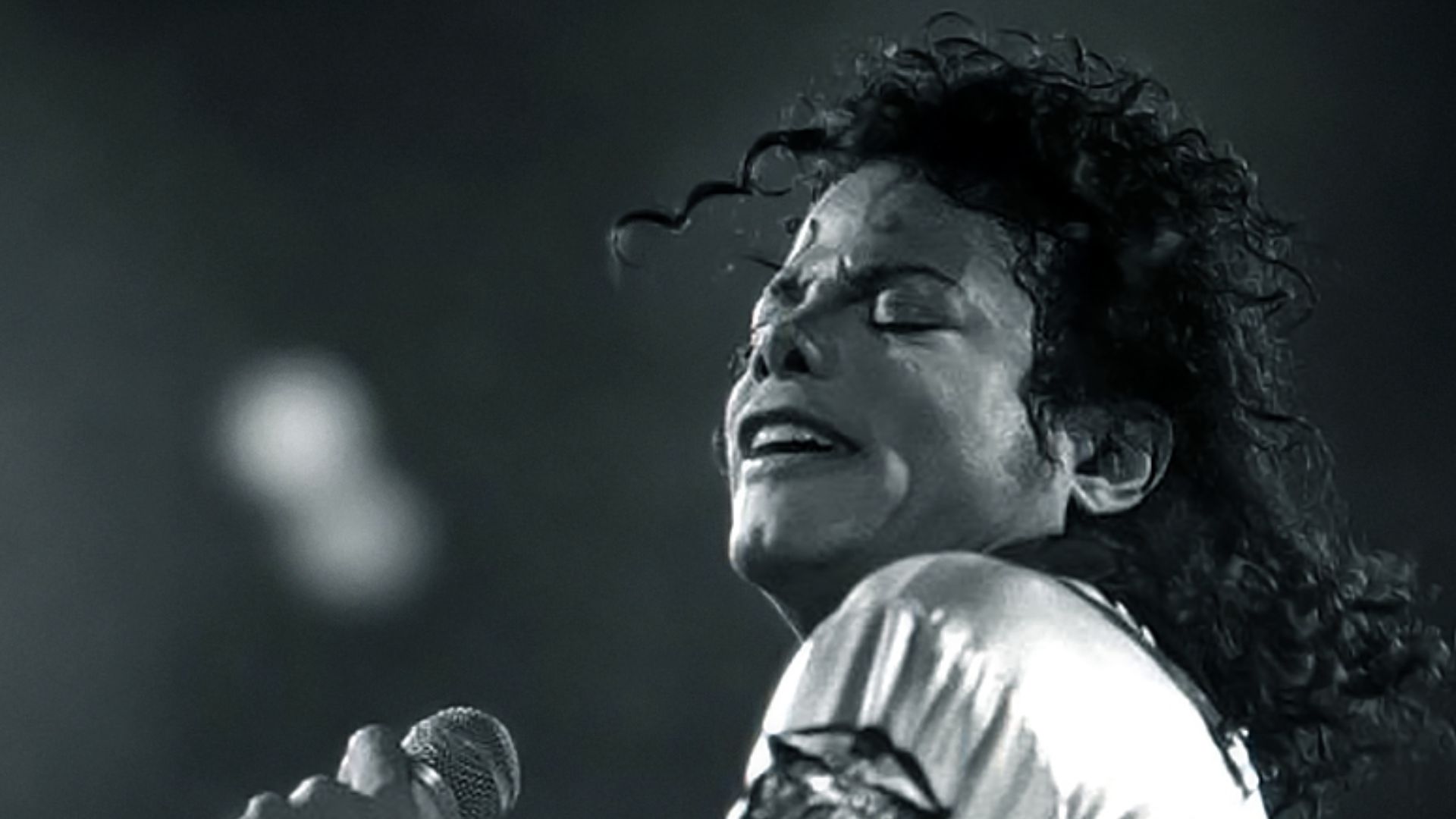 File:Michael Jackson1 1988.jpg