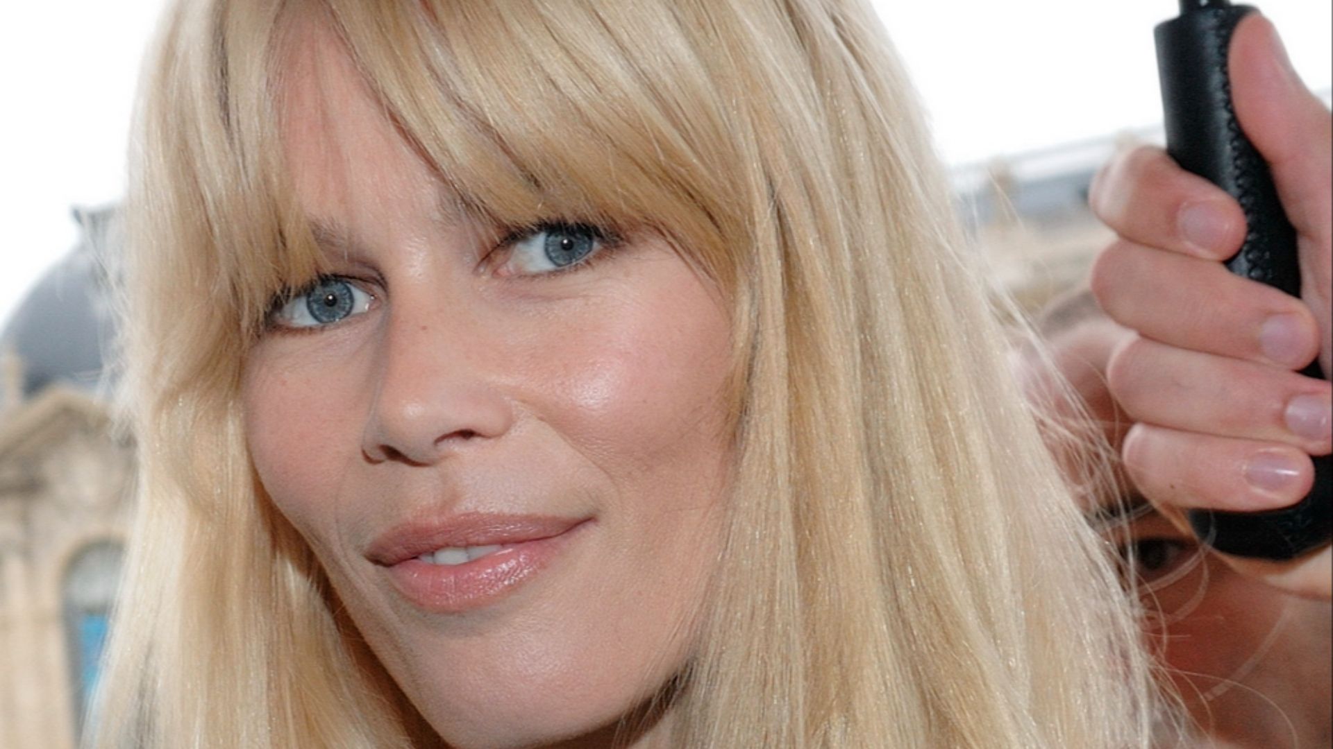 File:Claudia Schiffer 20091006 Chanel 05.jpg