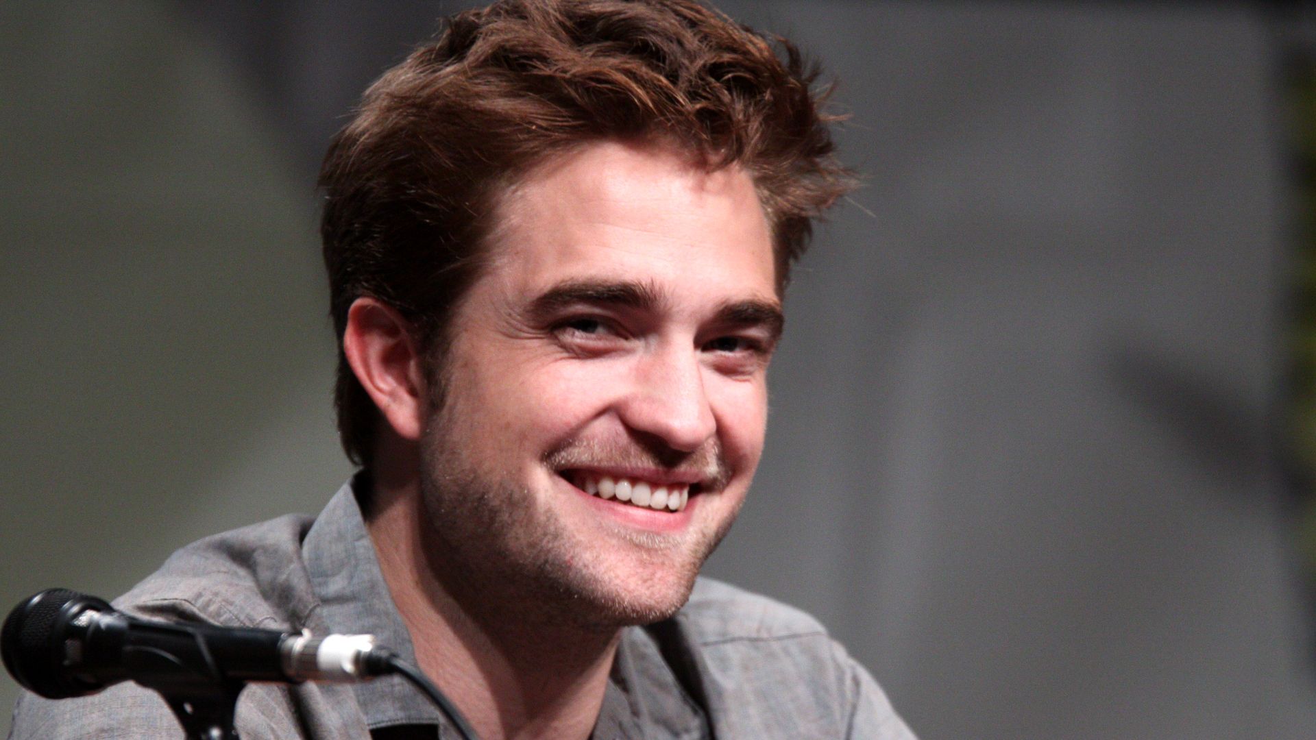 File:Robert Pattinson (7585907946).jpg