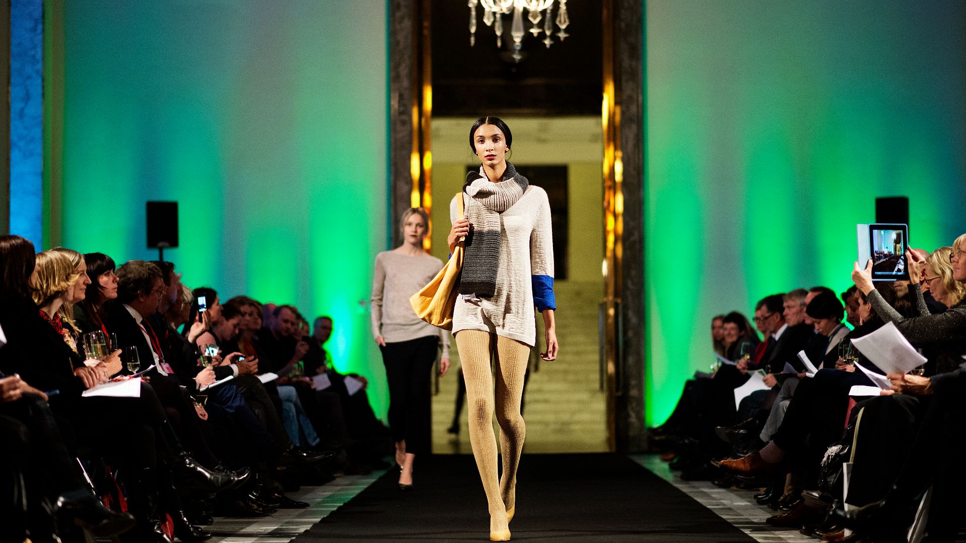 File:Ny Nordisk mode, Catwalk.jpg