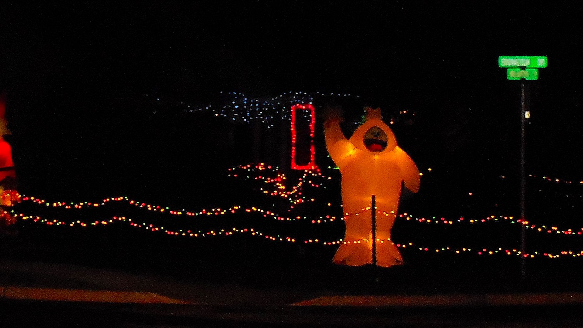 File:Grinch and the Abominable Snow Monster - panoramio.jpg