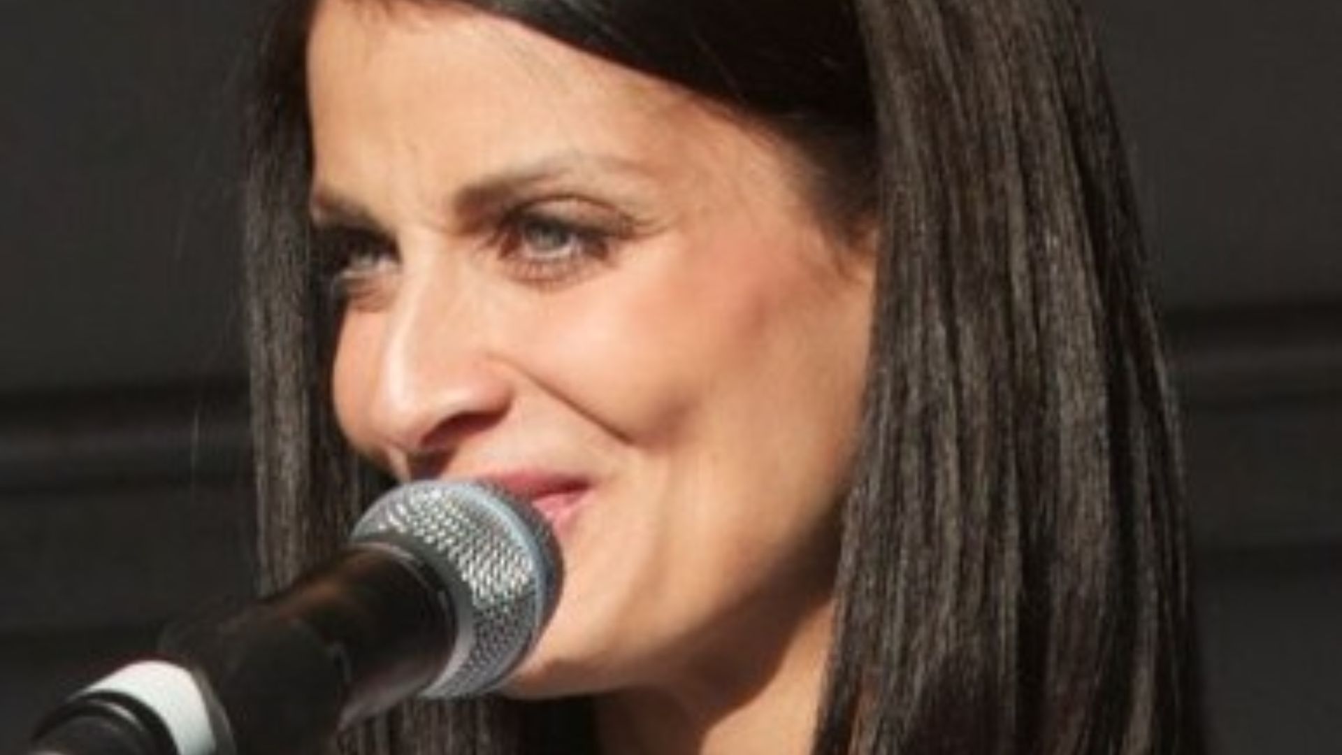 File:Dayanara Torres 2011.jpg