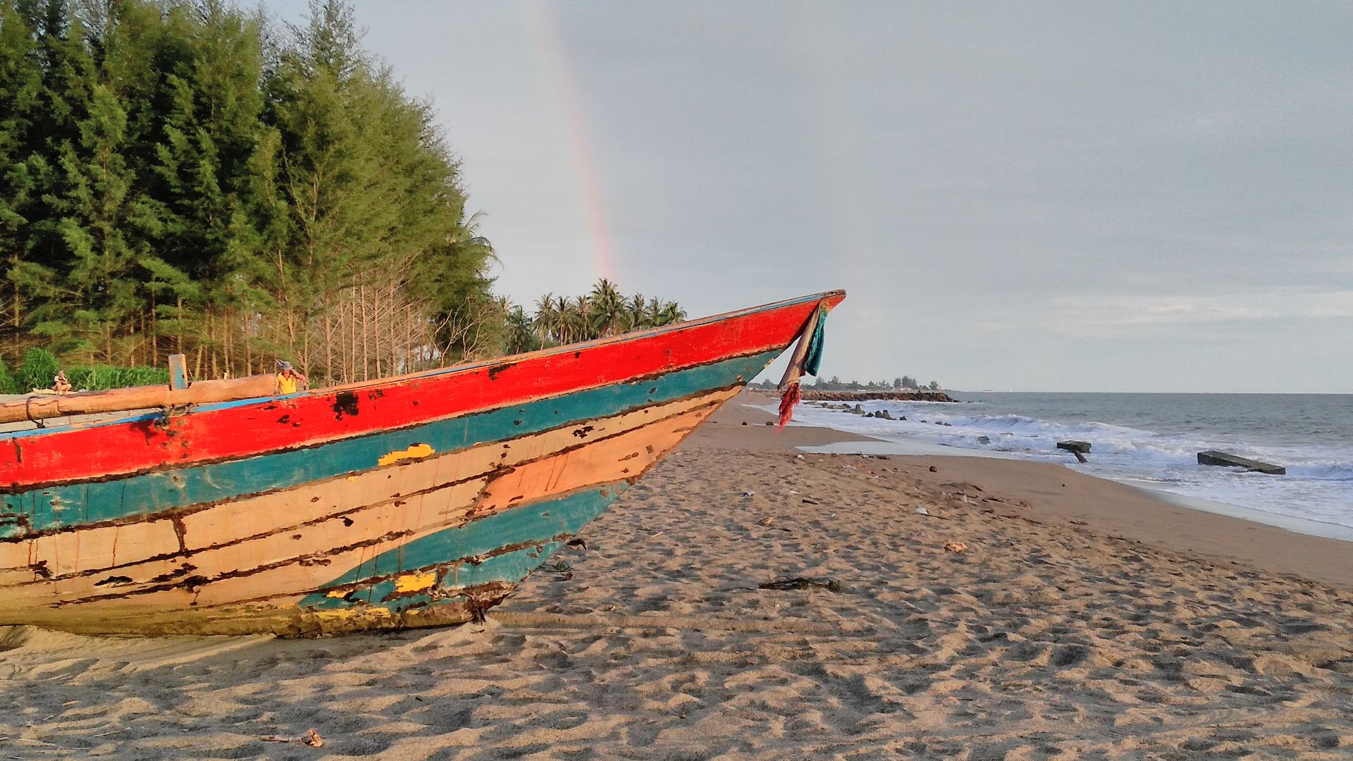File:Meulaboh beach rainbow sunset.jpg
