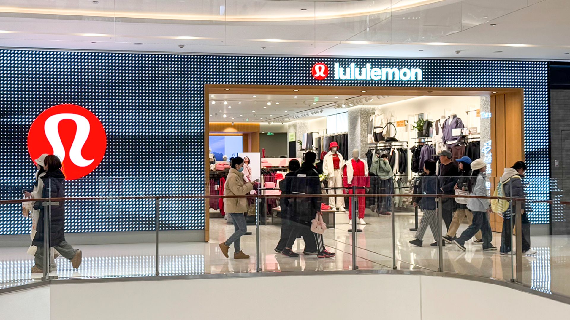 File:20241231 Lululemon store at Grand Emporium.jpg