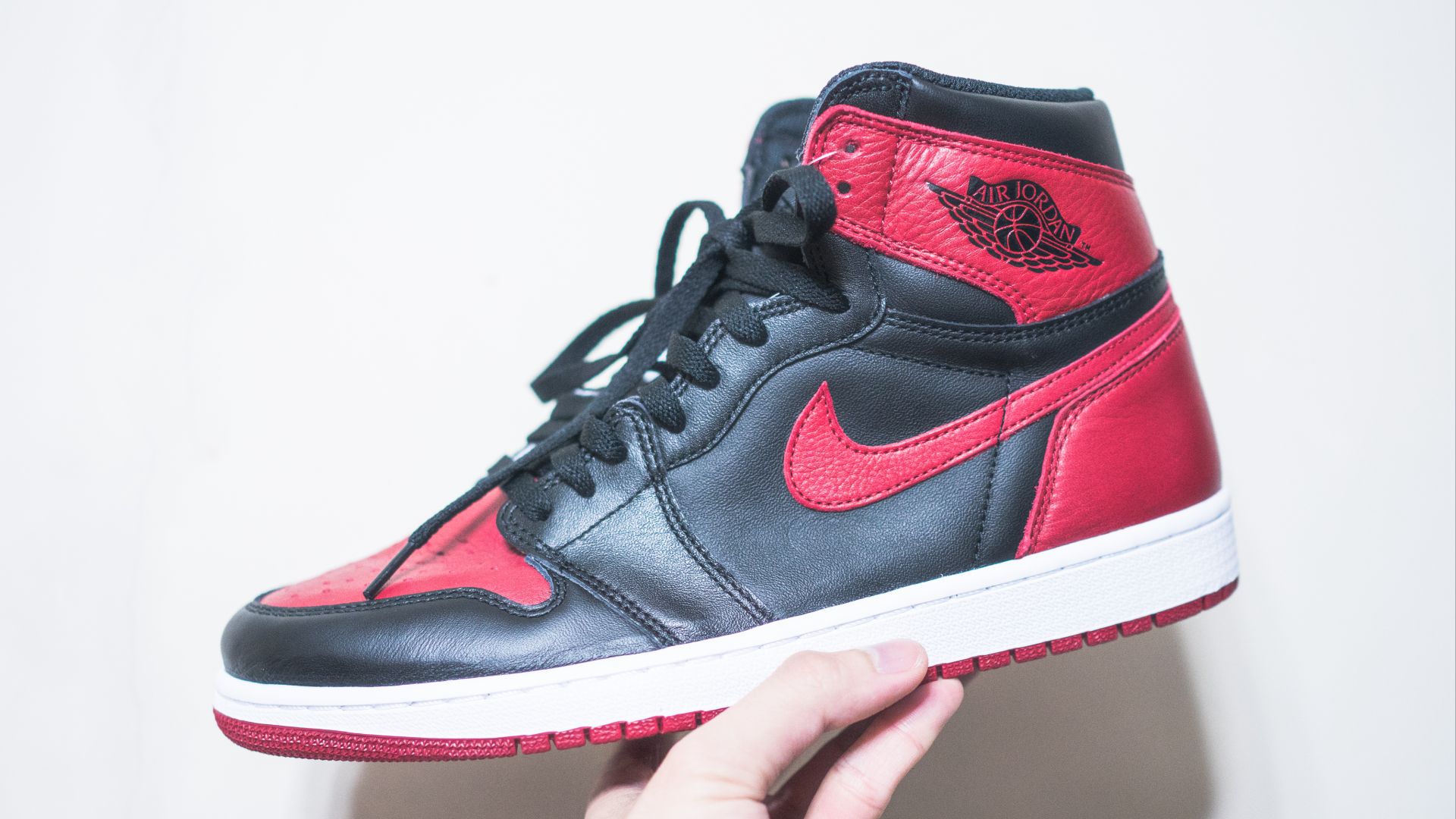File:Air Jordan 1 (29361675221).jpg