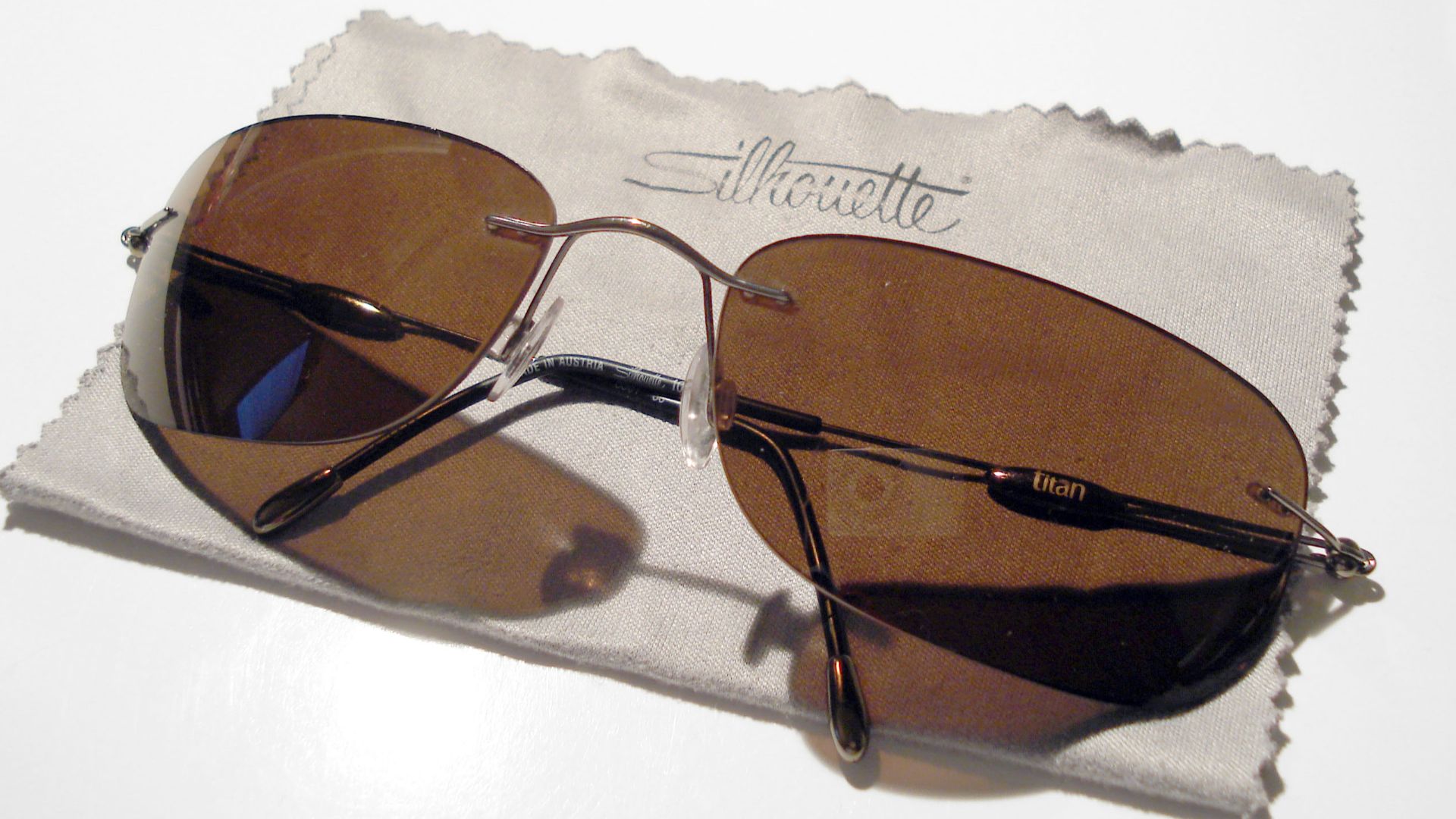File:Silhouette sunglasses.jpg