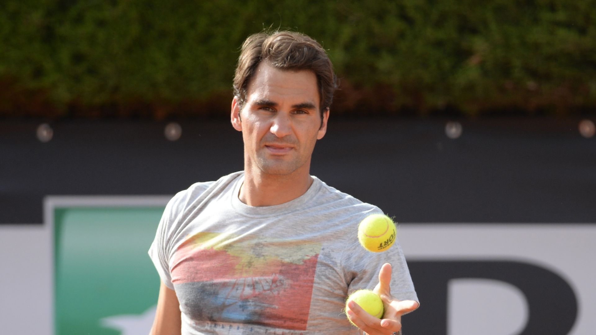 File:Roger Federer (19113580056).jpg