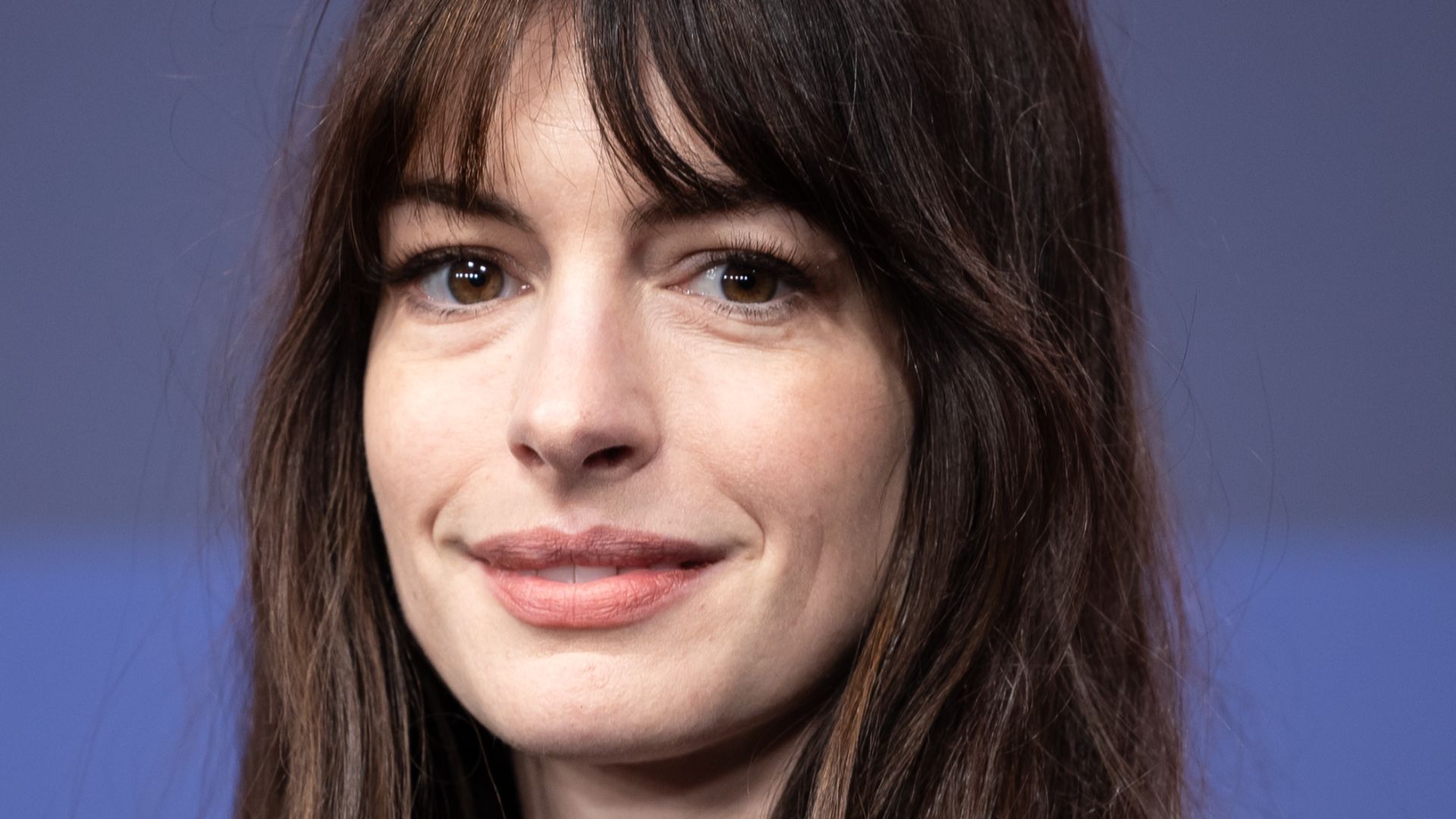 File:Anne Hathaway-68408 (cropped).jpg