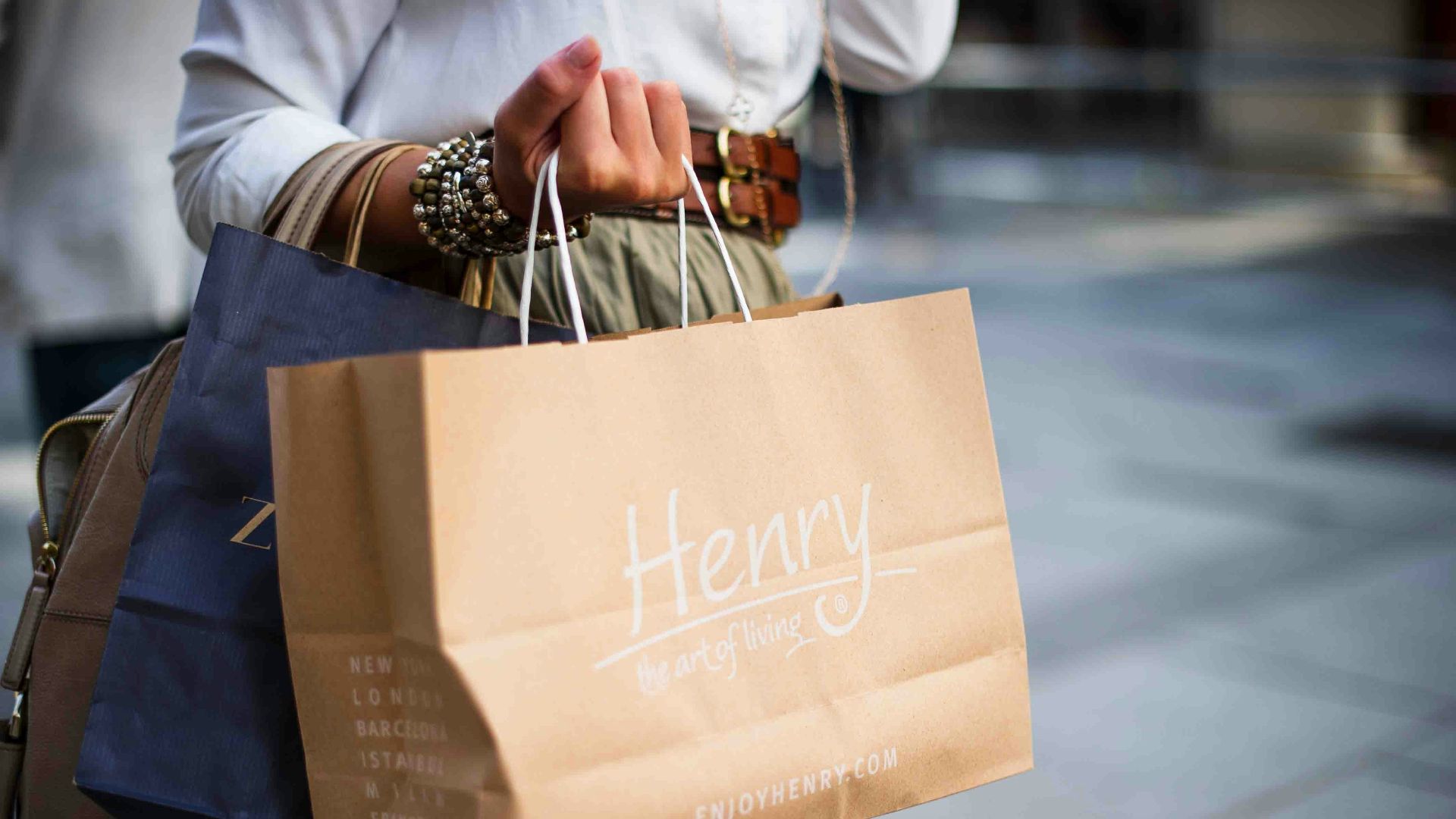 brown Henry paper bag