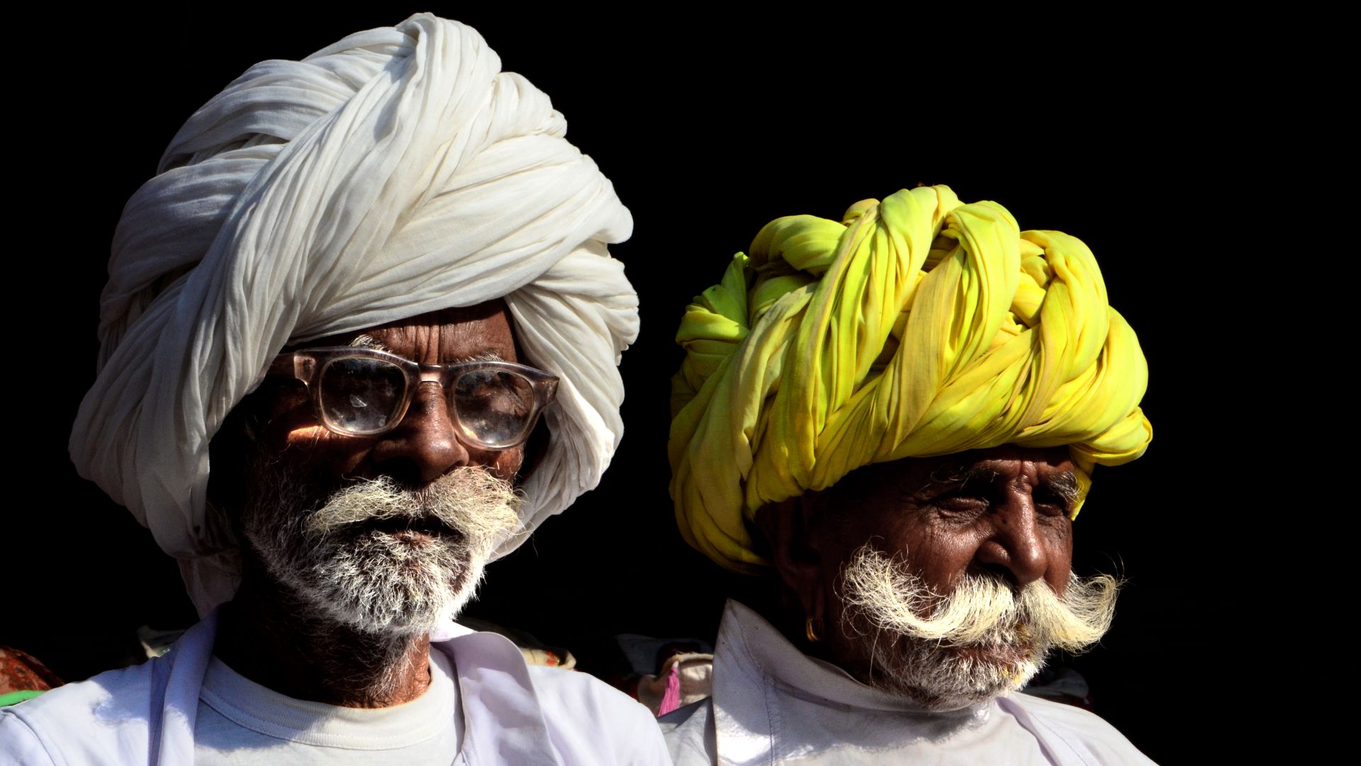 File:TURBANS OF RAJASTHAN 02.jpg