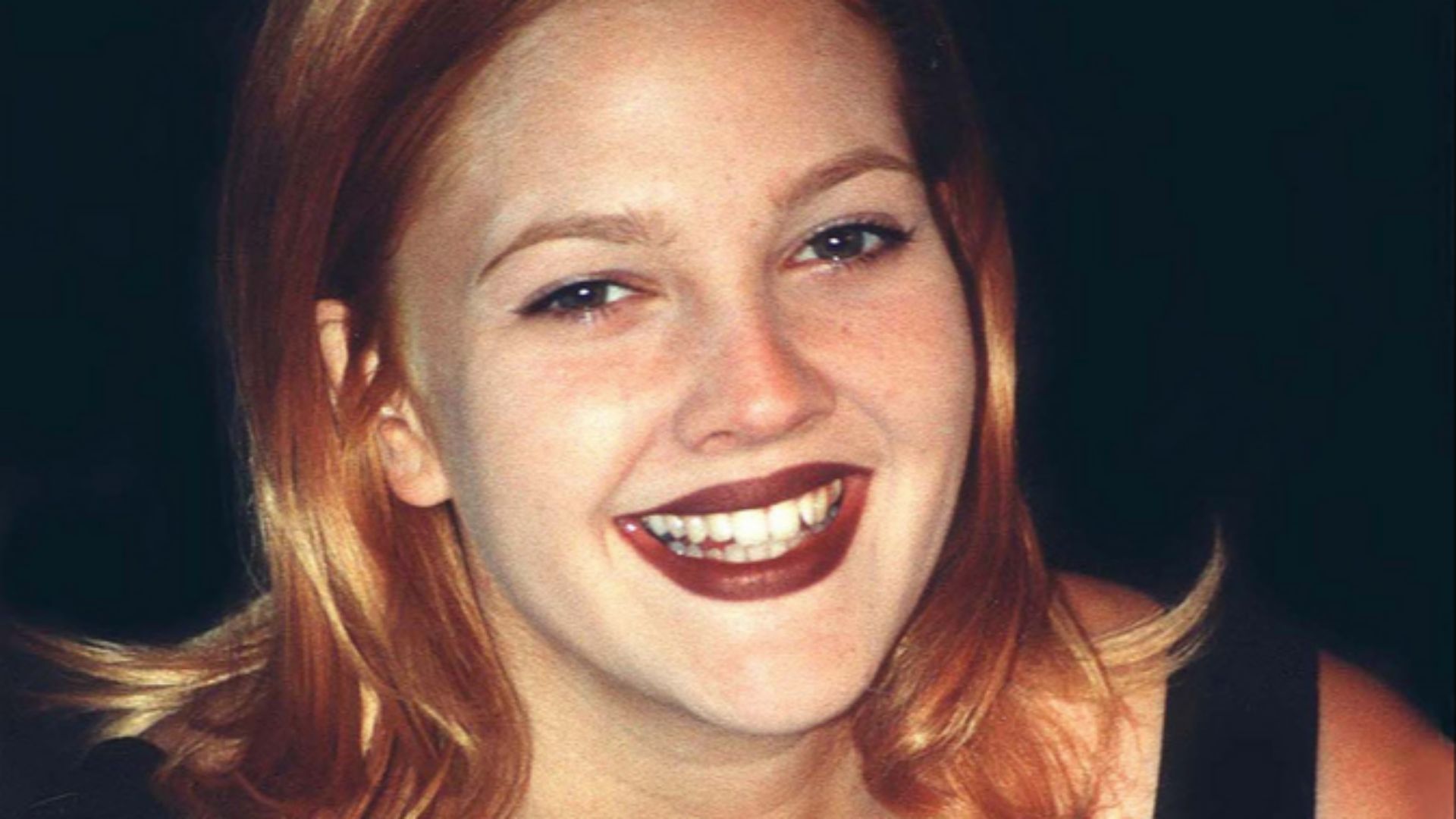 File:Drew Barrymore 1997.jpg
