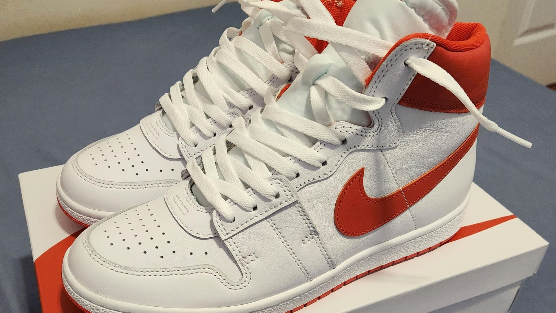 File:Nike Air Ship.jpg