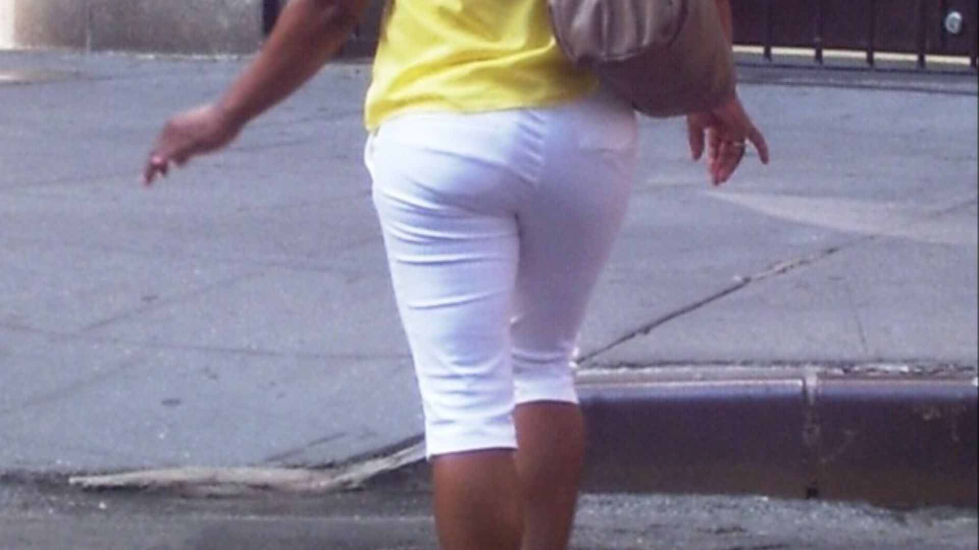 File:Pedal pushers in the Flatiron District.jpg