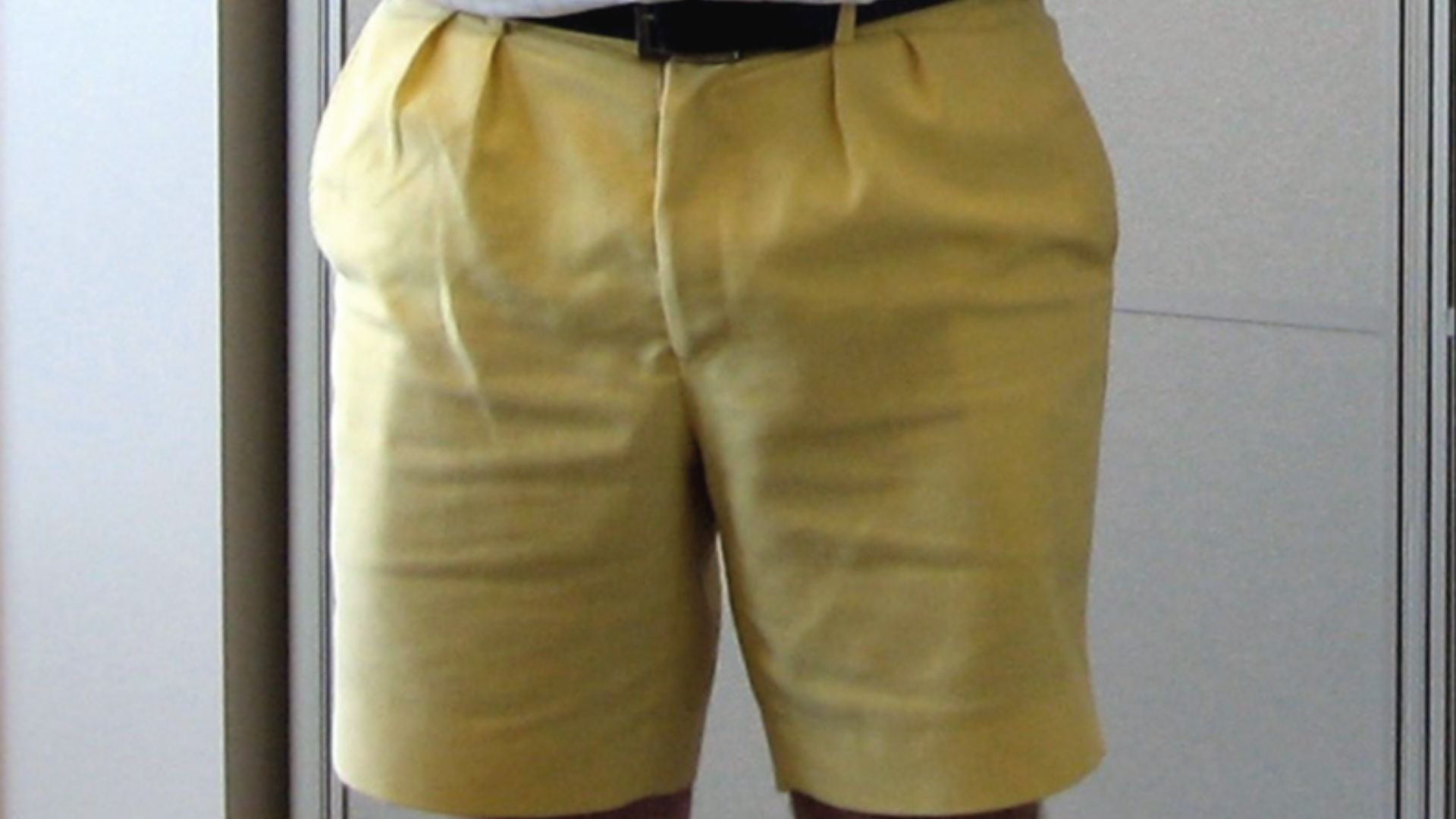 File:Yellow Bermuda shorts1.jpg
