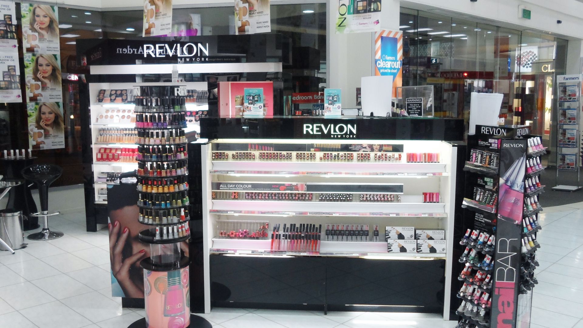 File:Revlon Farmers Dunedin 2013.jpg
