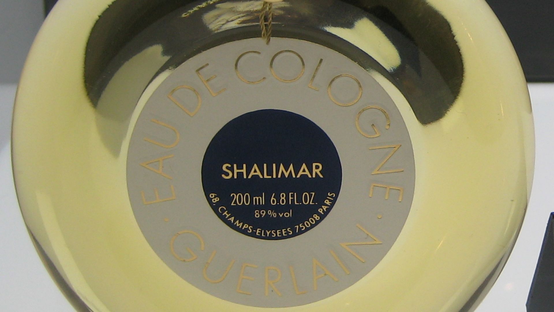 File:Guerlain - Montre (1936).jpg