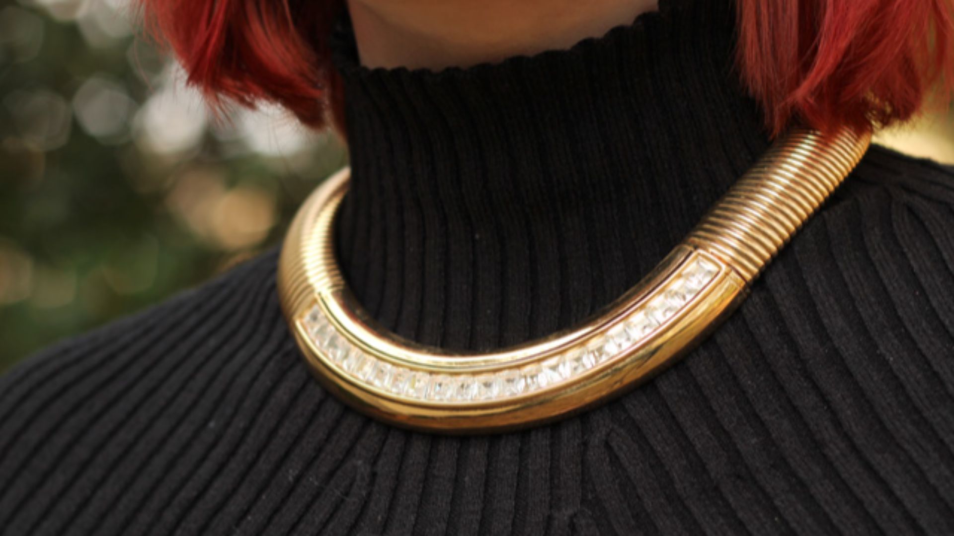 File:Givenchy Vintage Gold Choker with a High Neck Dress.jpg