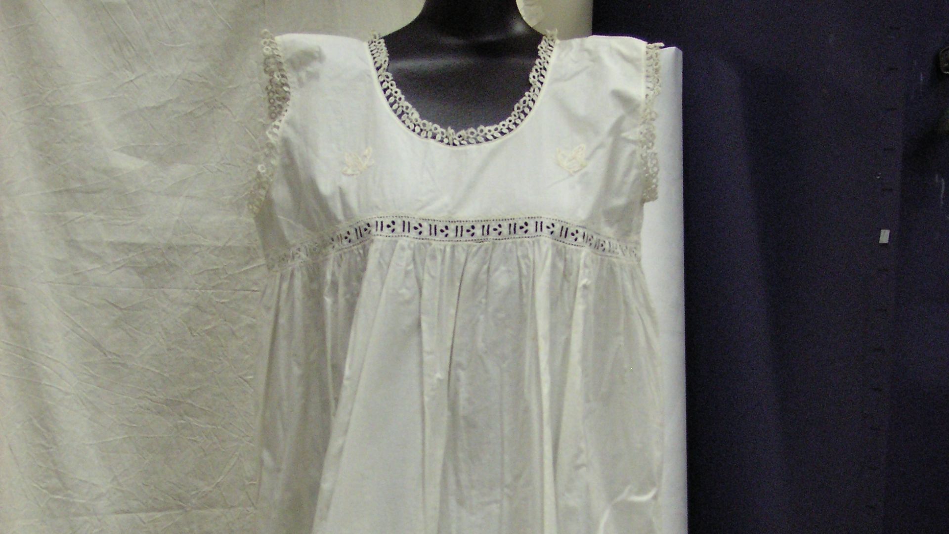 File:Petticoat (AM 1965.78-7).jpg