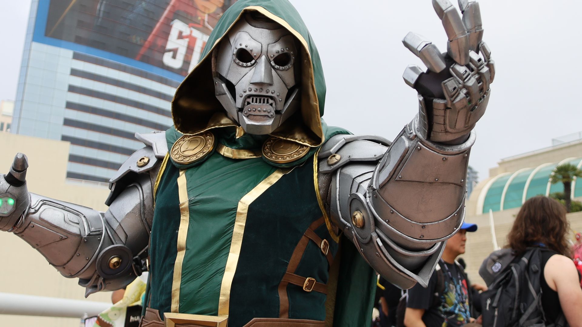 File:Doctor Doom Cosplayer at the 2023 Comic-Con International.jpg