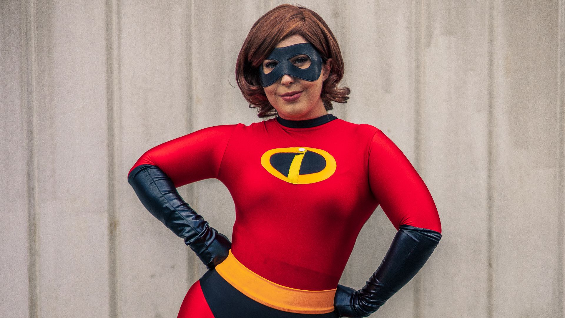 File:Supanova 2022 Cosplay The Incredibles Elastigirl 2.jpg