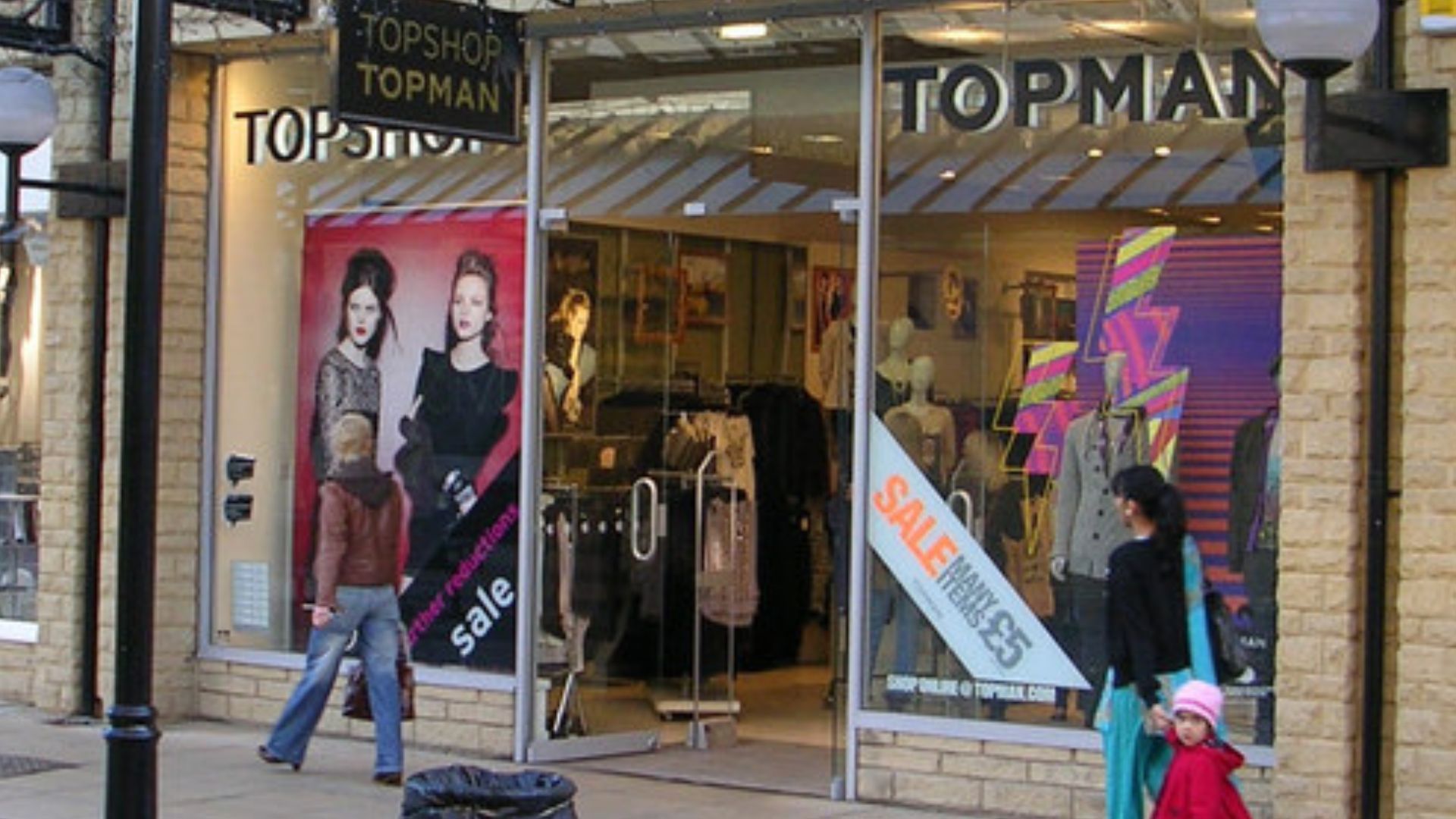 File:Topshop - Woolshops - geograph.org.uk - 1576829.jpg