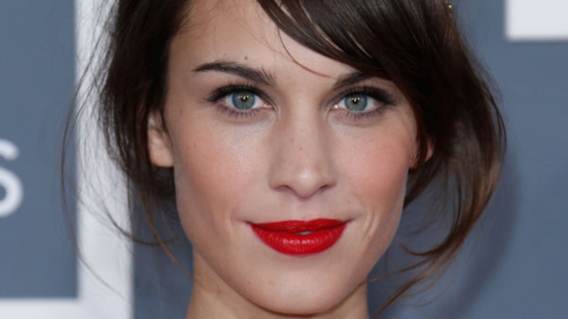 File:Alexa-chung-hair-first-look-at-her-l-oreal-campaign-35539 w1000.jpg