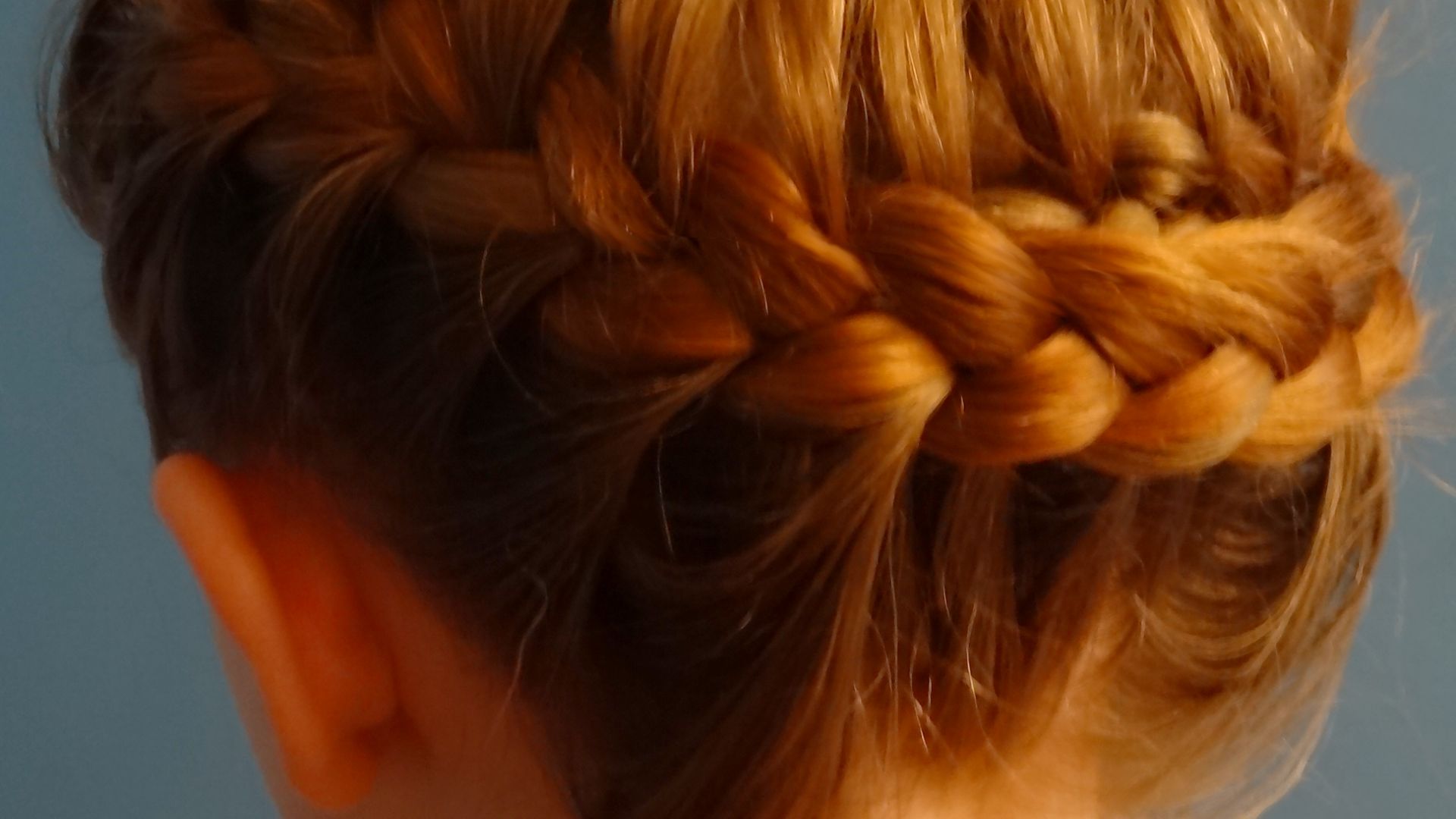 File:Starburst Crown Braid.JPG