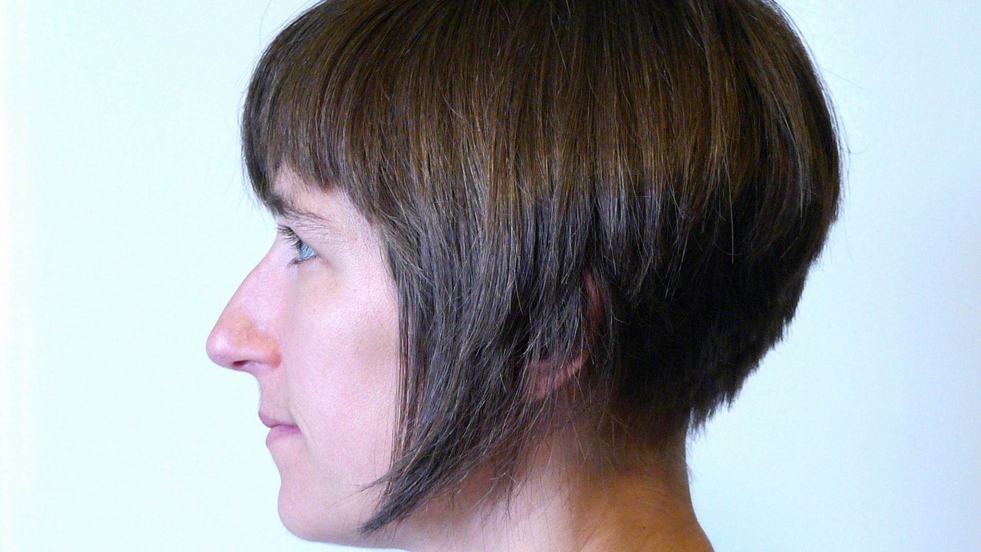 File:Inverted bob haircut.jpg