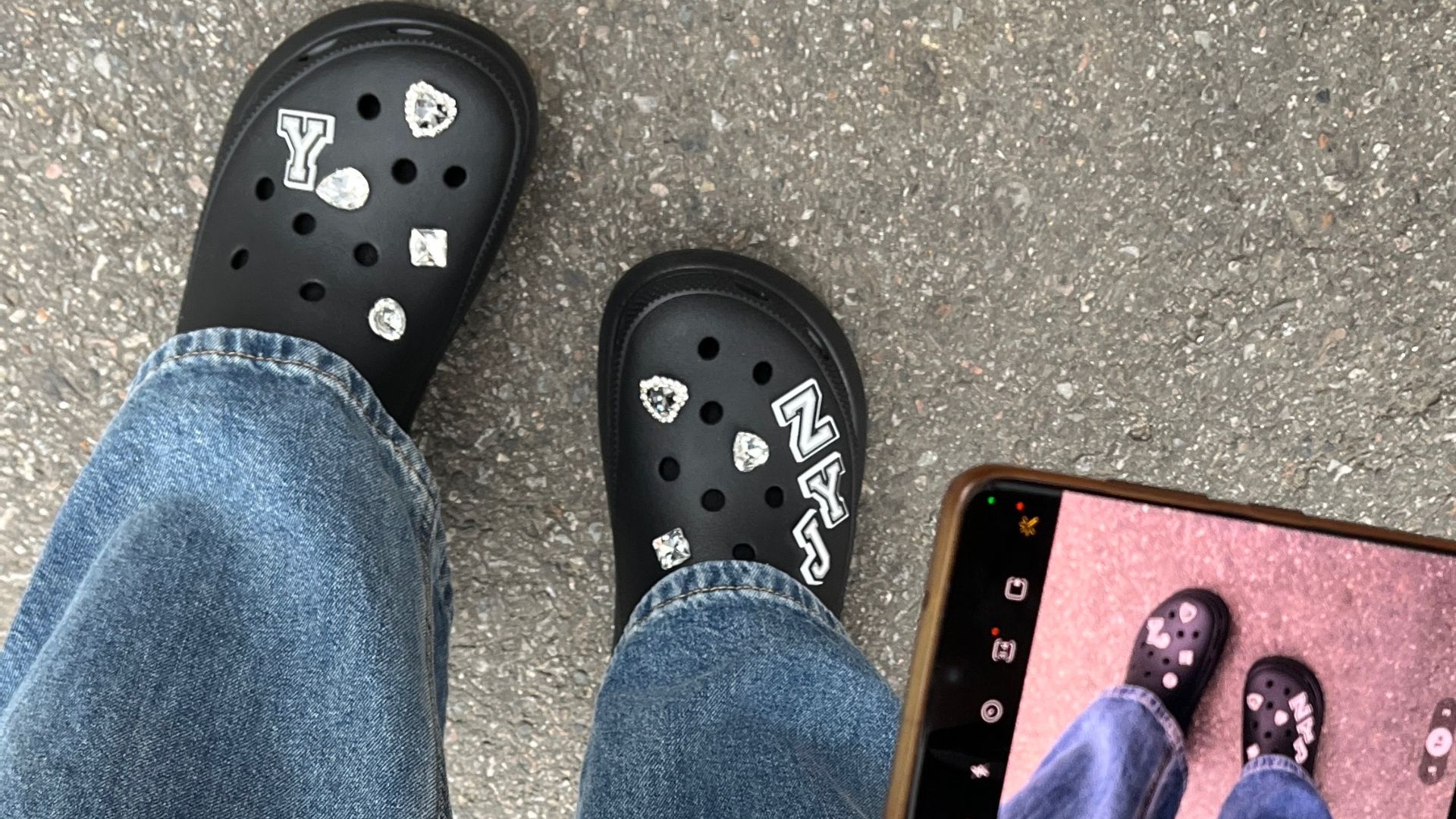 File:Crocs sandals.jpg