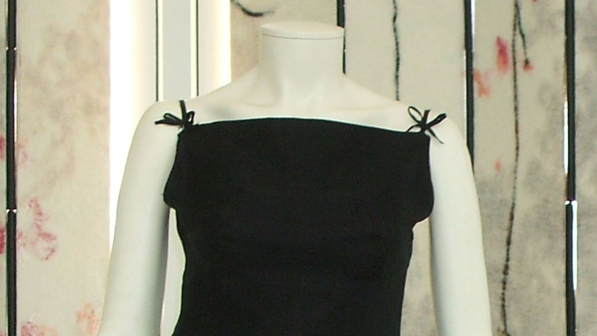 File:Anneke Grönloh 1964 Eurovision dress.jpg