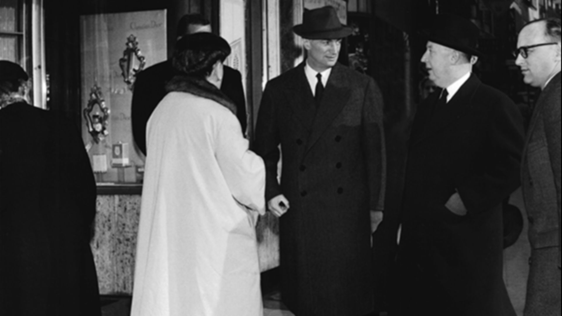 File:Christian Dior et Serge Heftler-Louiche a Copenhague.jpg