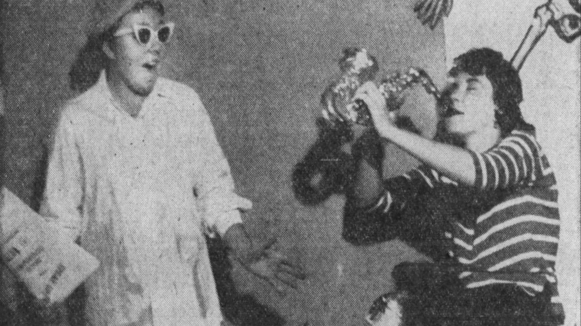 File:Beatnik fashion - Rapid City Journal (1960).jpg