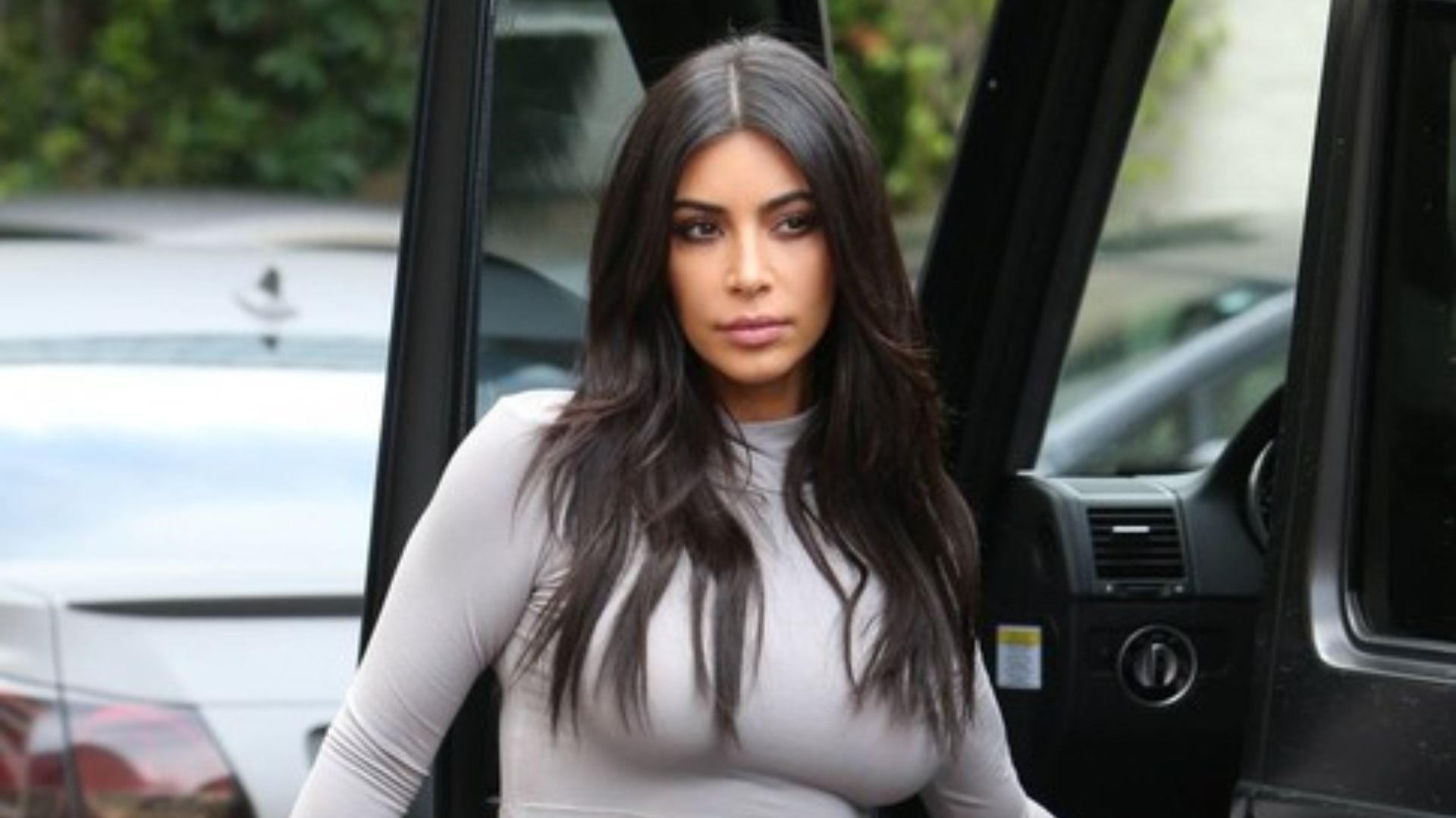 File:Kim Kardashian Beverly Hils 2015.jpg