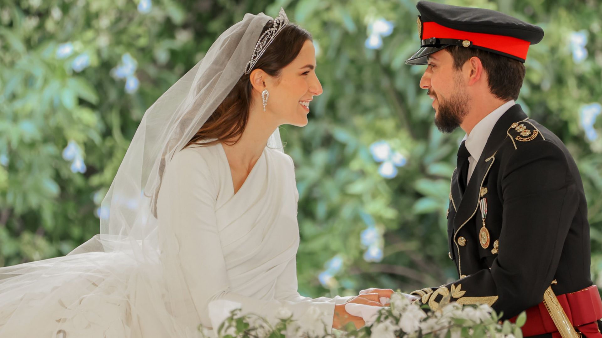 File:زفاف سمو الأمير الحسين على سمو الأميرة رجوة الحسين.jpg