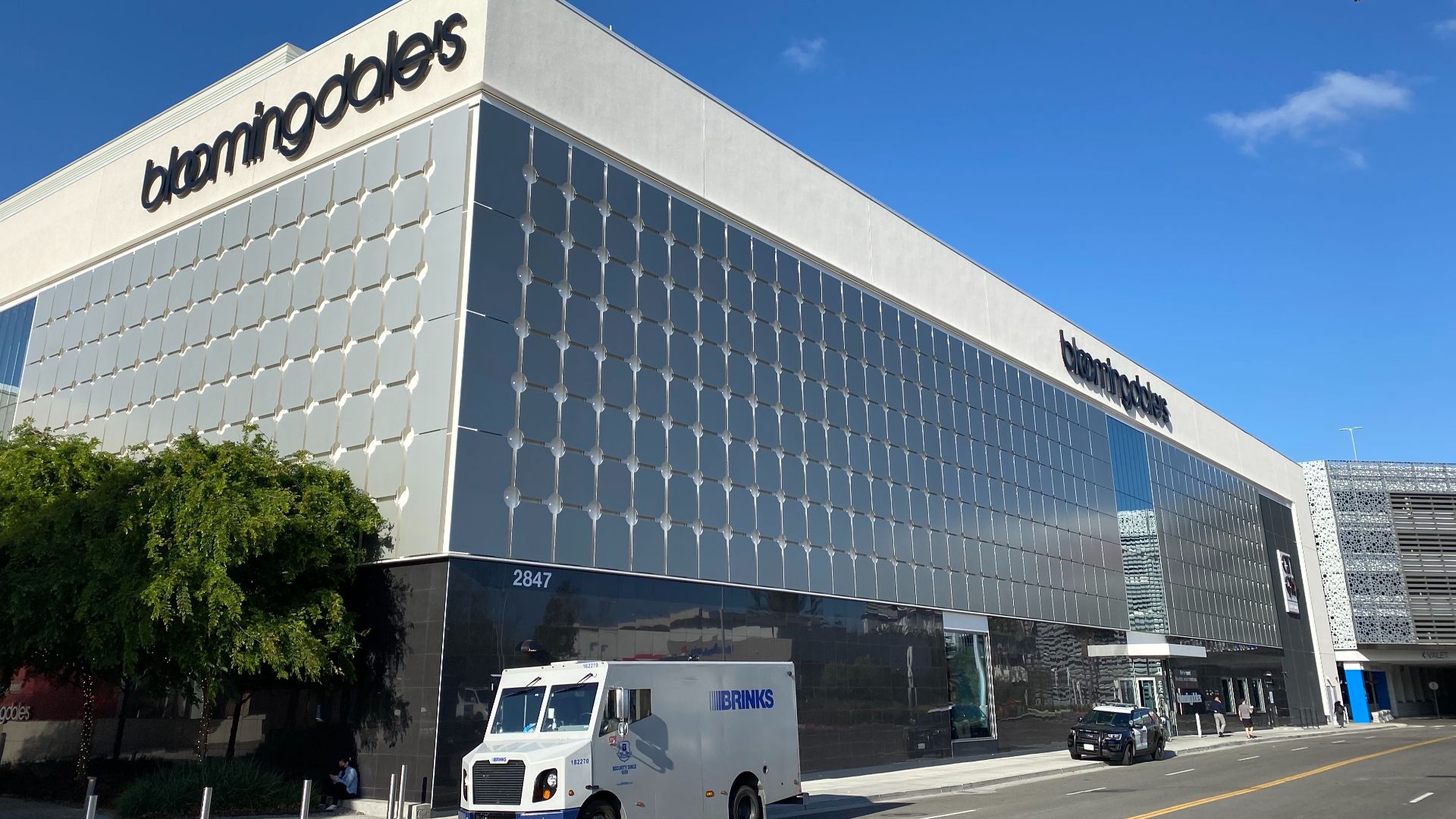 File:Bloomingdales at Westfield Valley Fair, San Jose, Silicon Valley 1621 (cropped).jpg